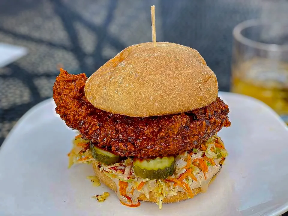 Bad Randy's Hot Chicken & BBQ Lounge, business photo 3