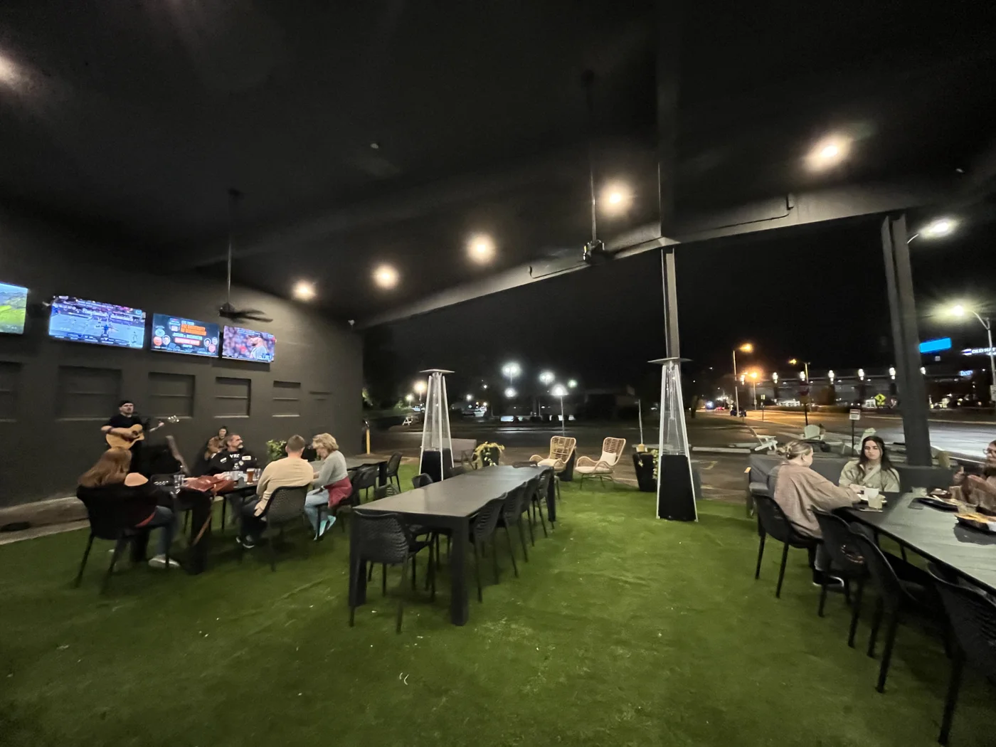 Main Street Food & Beverage, business photo 3
