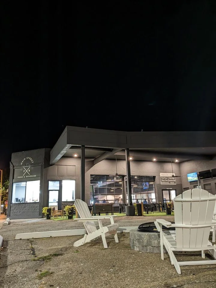 Main Street Food & Beverage business photo