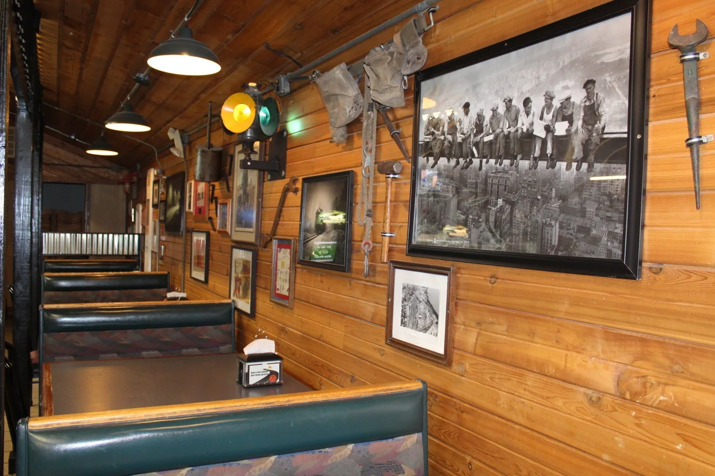 Parkway Pizza business photo