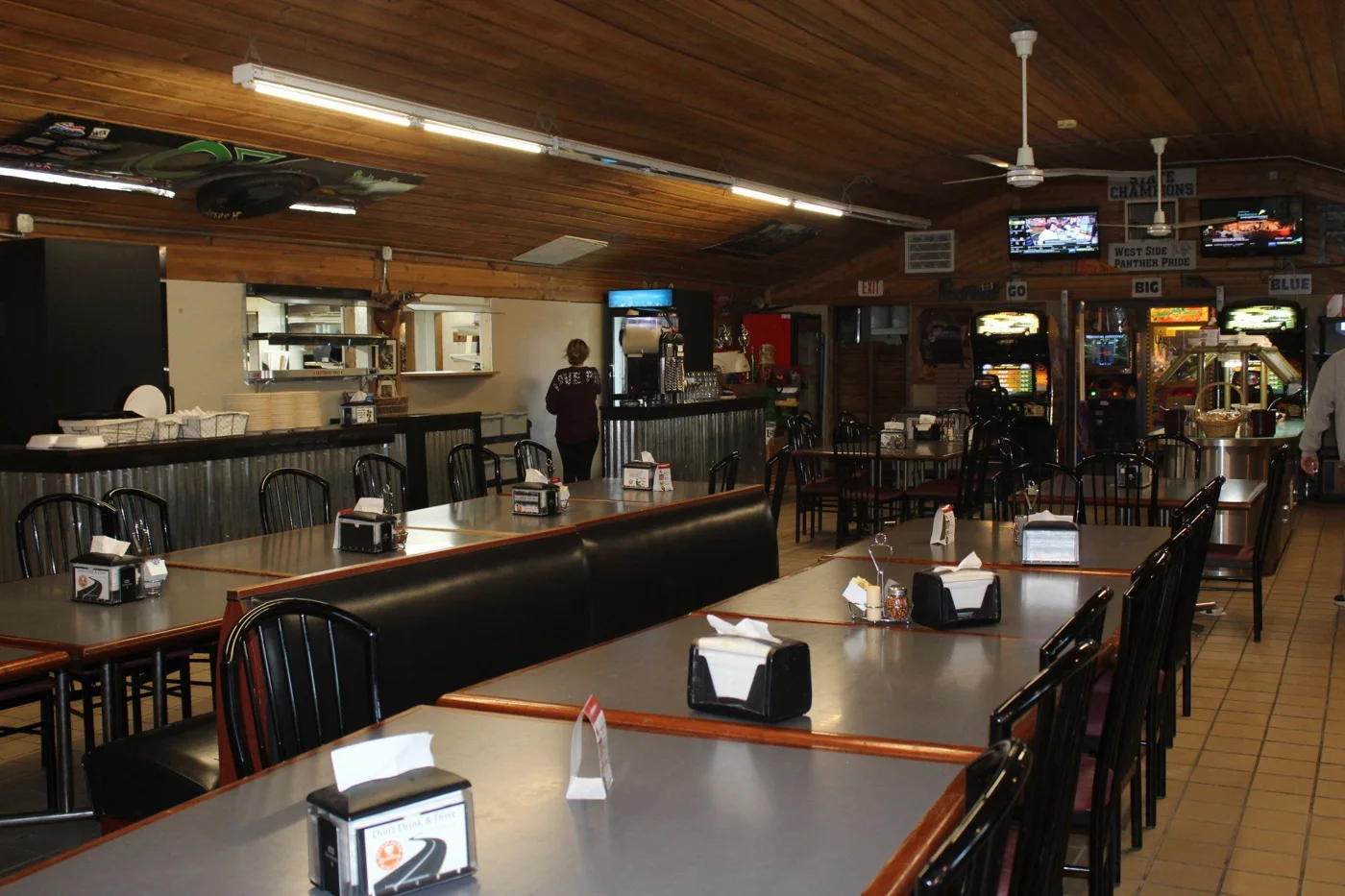 Parkway Pizza, business photo 2