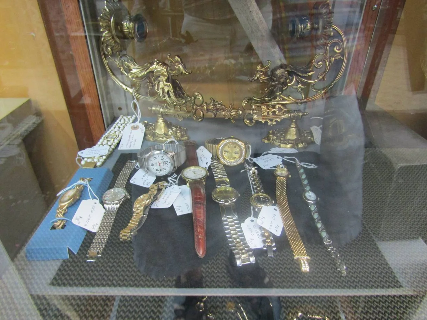 Riverside Antique Mall business photo